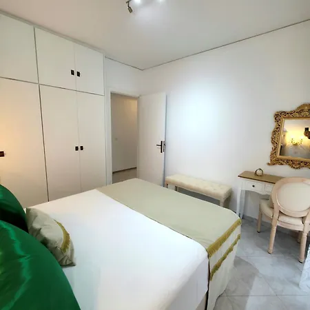 Appartement Center Luxury Spacious A&m Ii Rhodes City