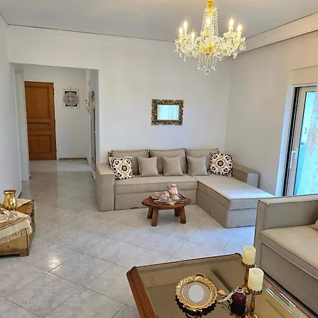 Apartment Center Luxury Spacious A&m Ii Rhodes City