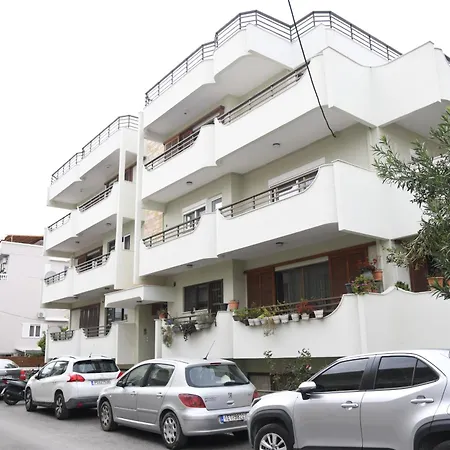 Center Luxury Spacious A&m Ii Apartment Rhodes City