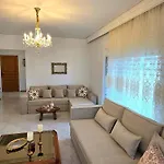 Center Luxury Spacious A&m Ii